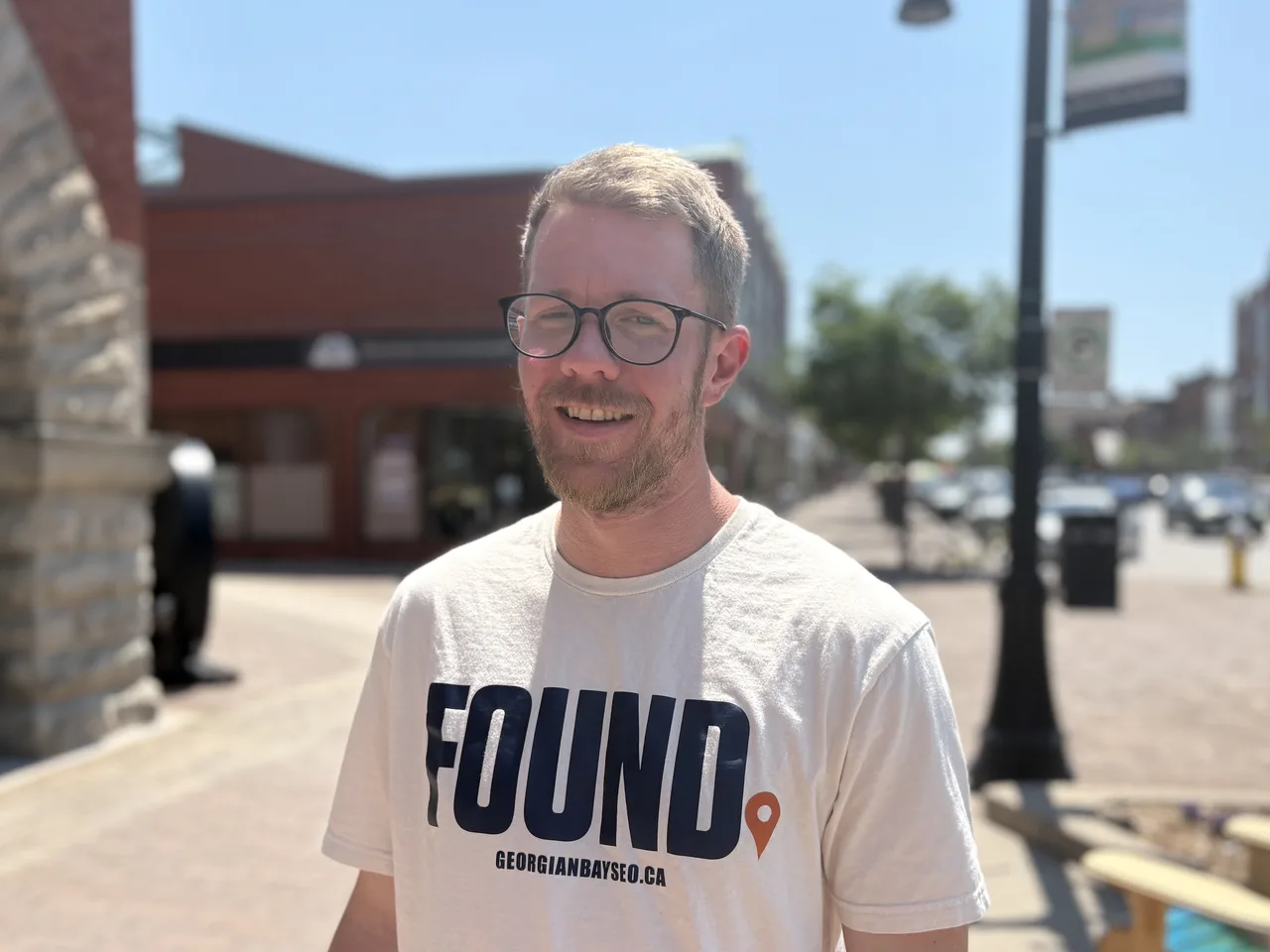 Lasse Pettersen of Georgian Bay SEO, the local SEO consultant you deal with directly, in downtown Collingwood.